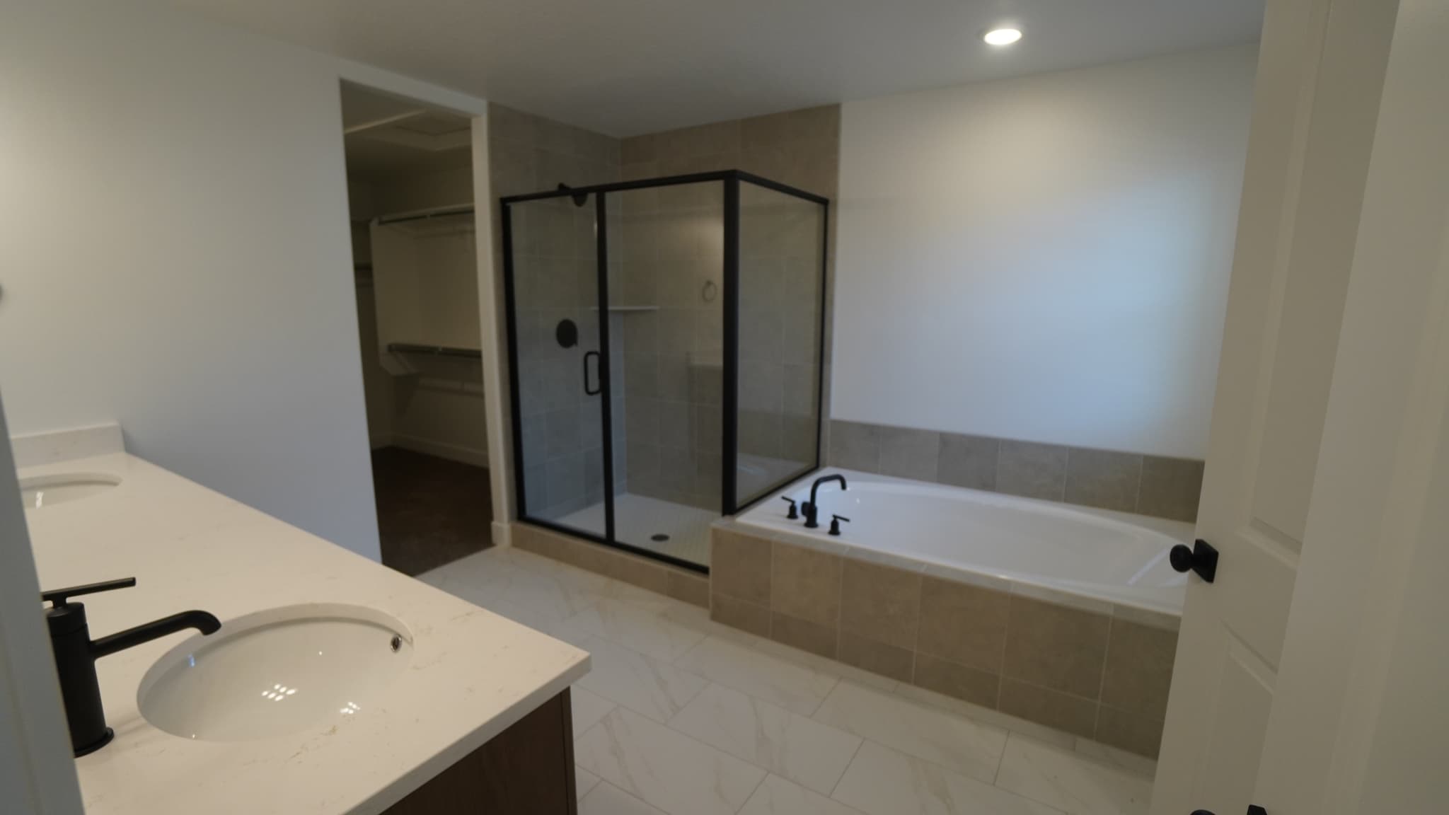 Ogden Townhome: 301 N Liberty Cove Dr