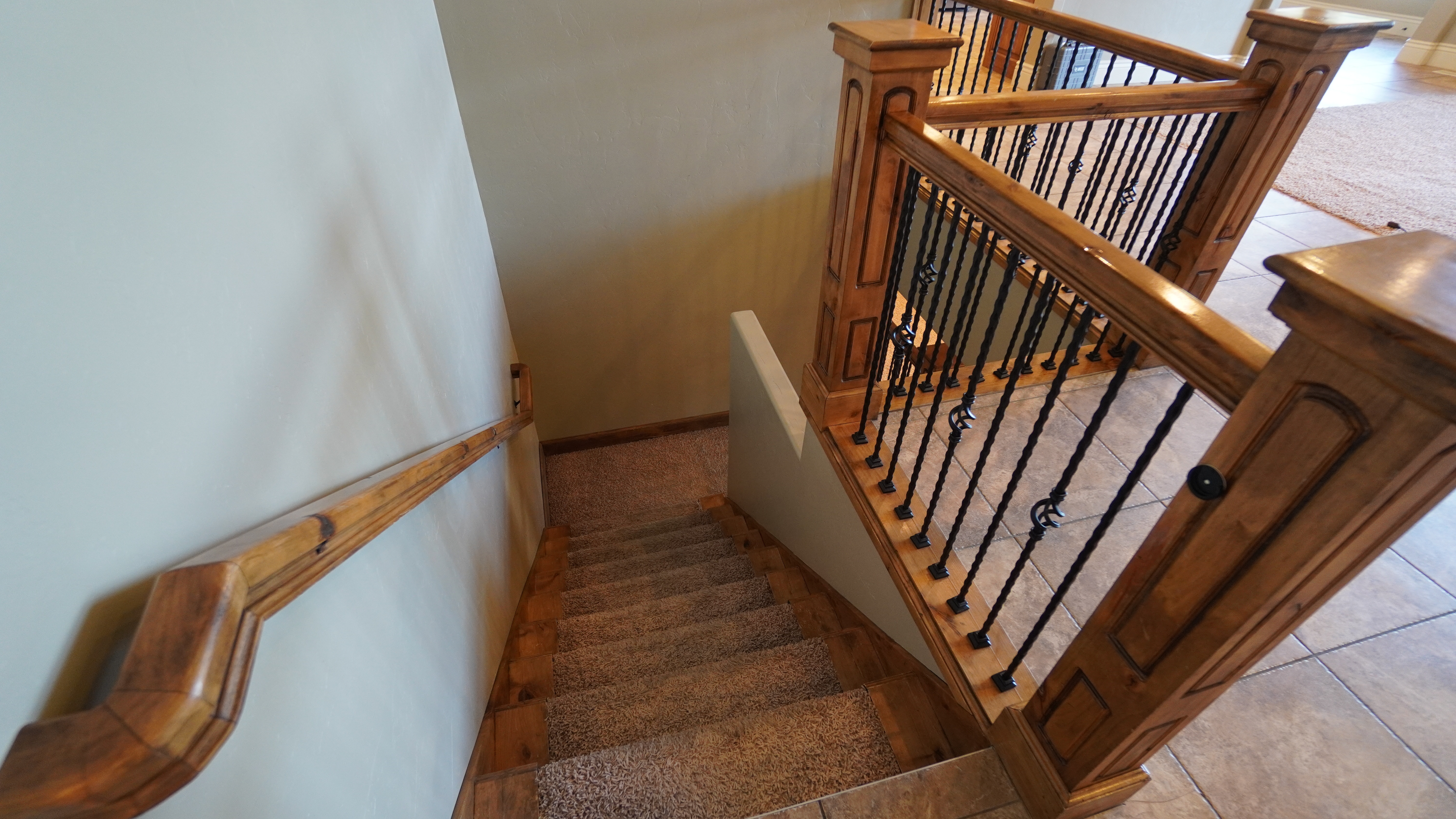 Layton House: 2263 E 425 N