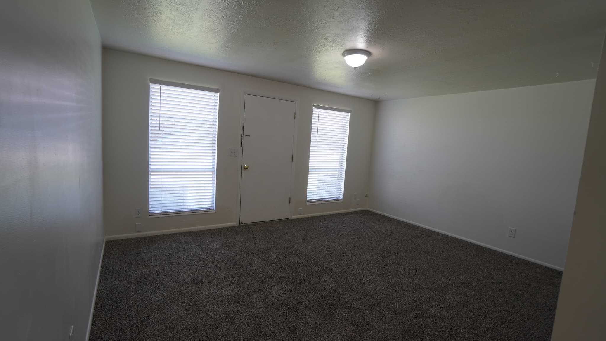 Layton Townhome: 1273 E Gordon Ave