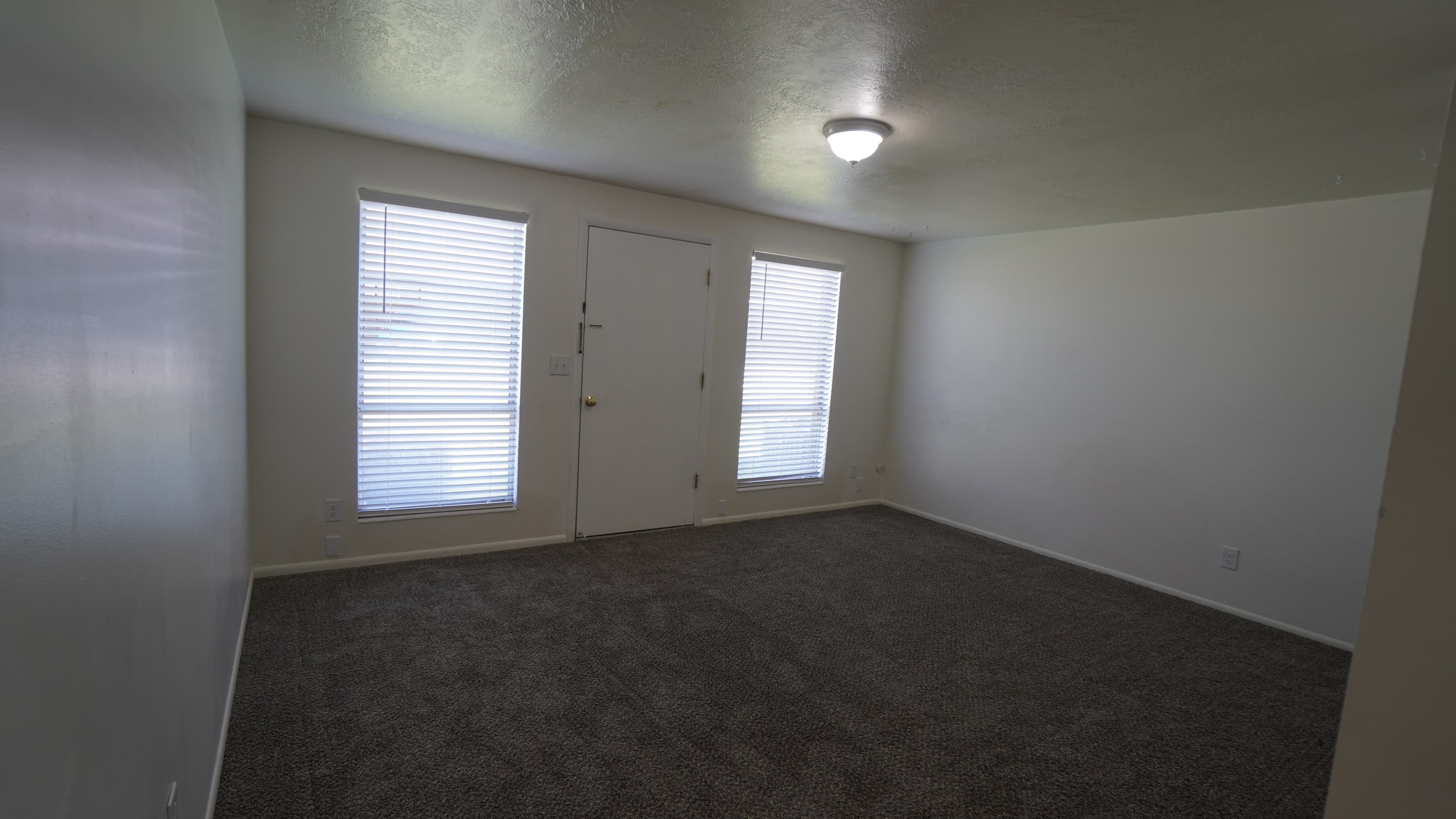 Layton Townhome: 1273 E Gordon Ave