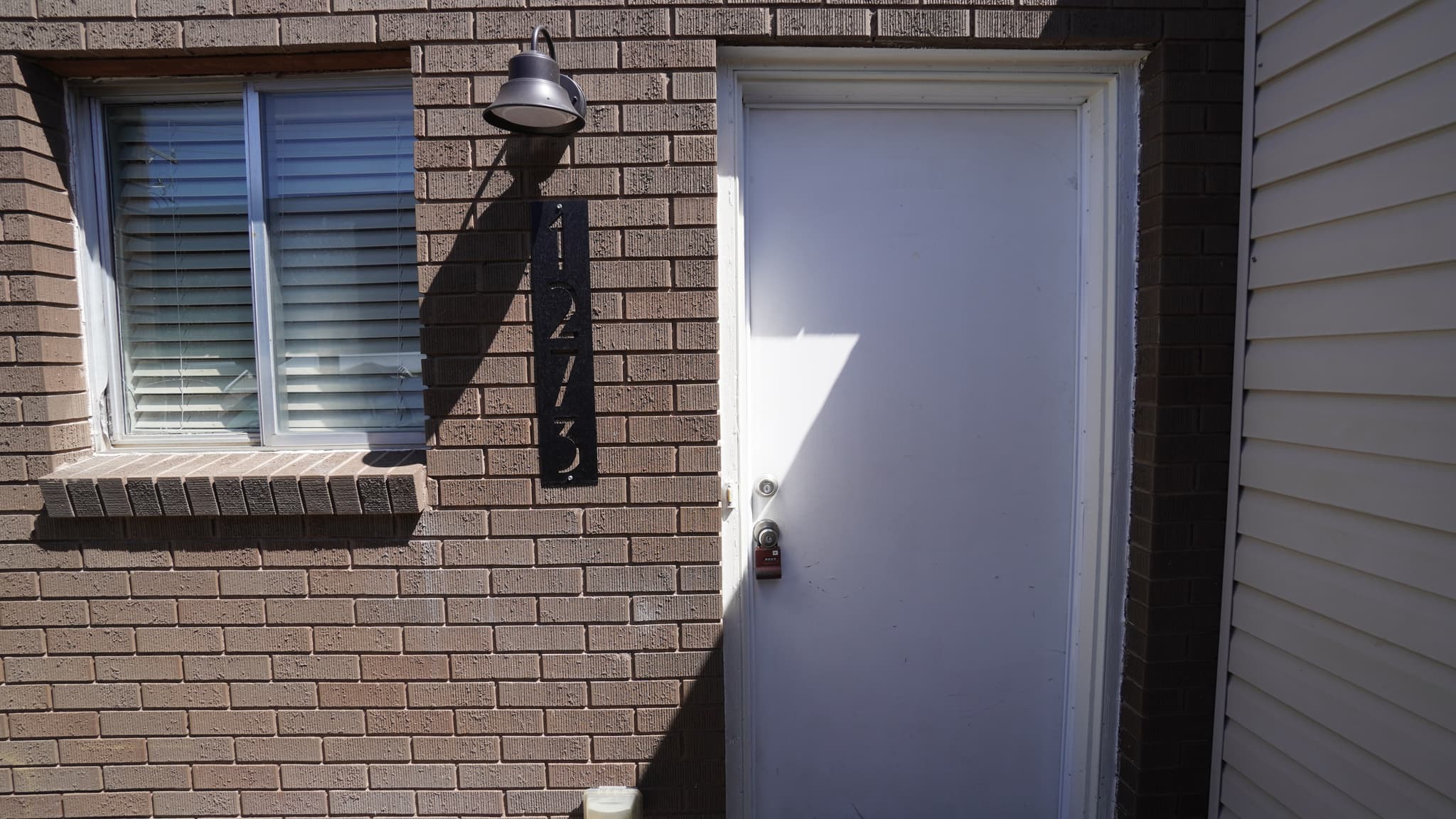 Layton Townhome: 1273 E Gordon Ave