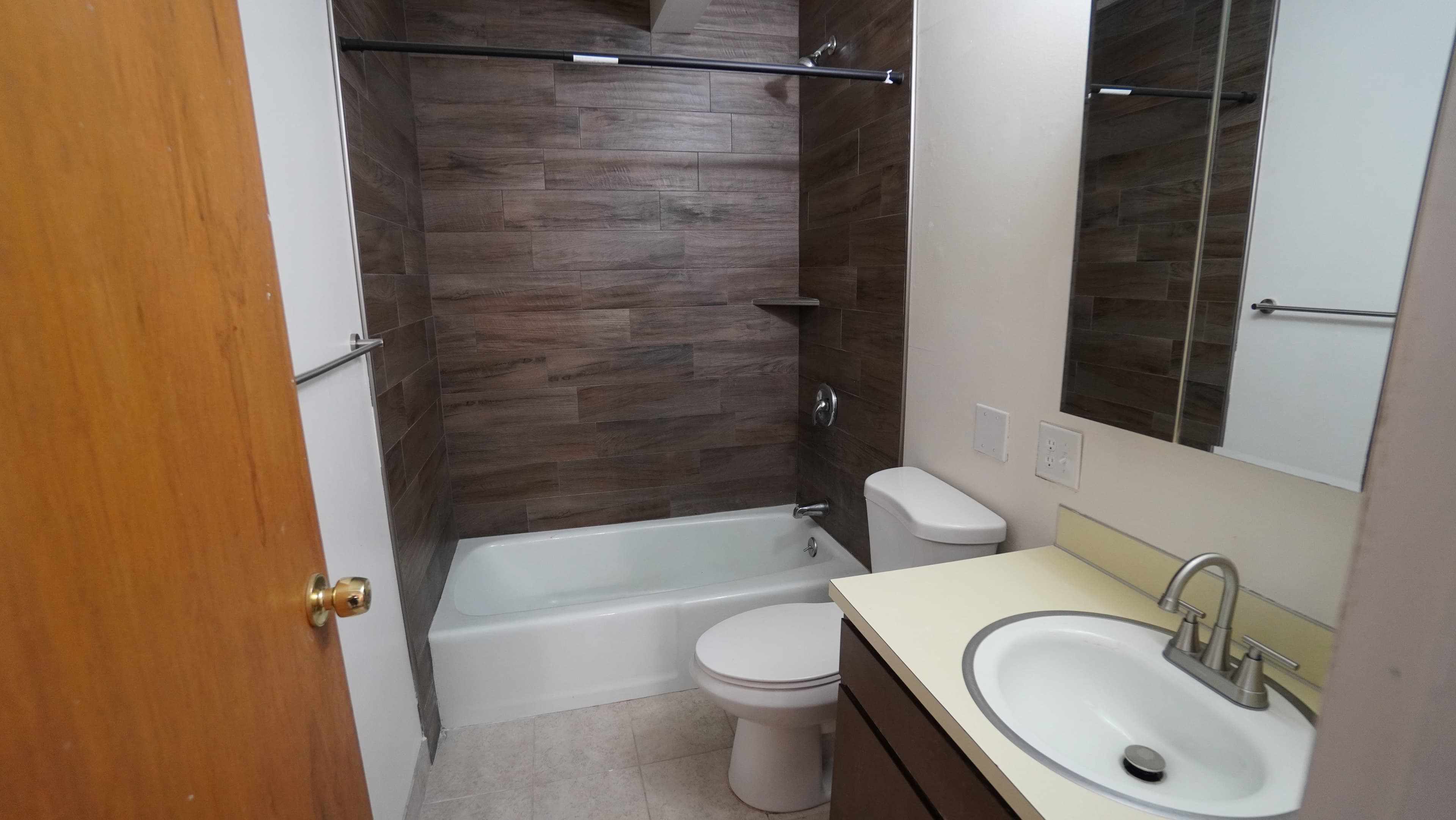 Layton Townhome: 1273 E Gordon Ave
