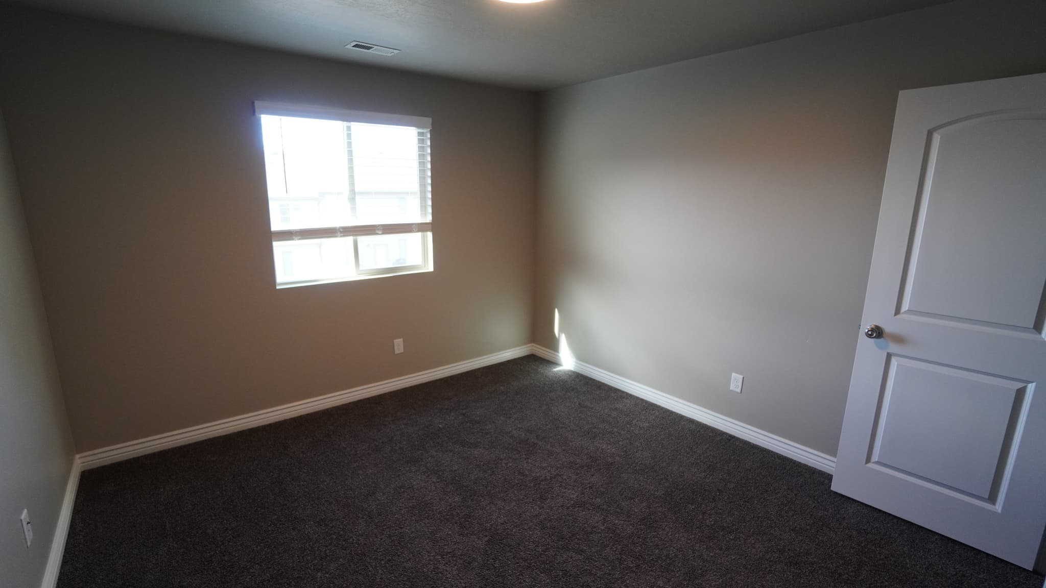 Layton Townhome: 2895 N 1100 W