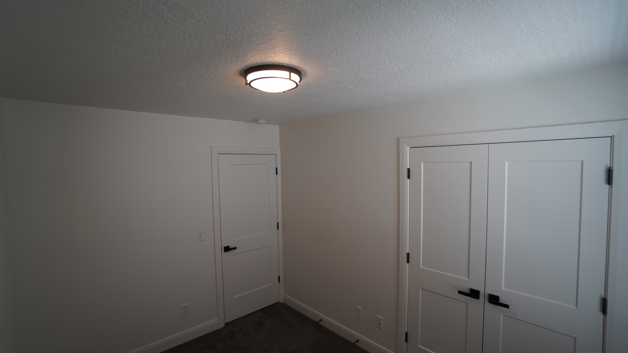 Perry Townhome: 2925 S Highway 89