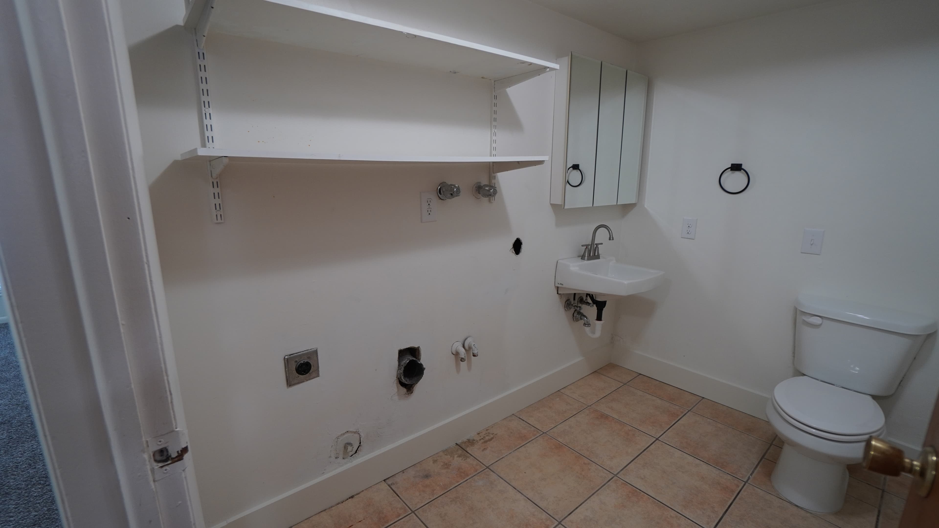 Layton Townhome: 1273 E Gordon Ave