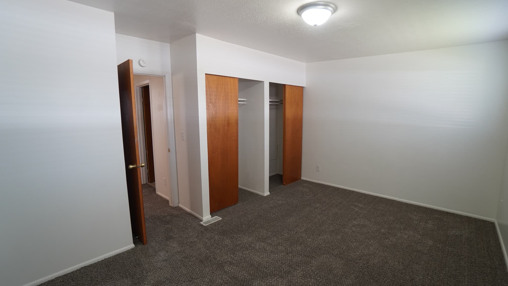 Layton Townhome: 1273 E Gordon Ave