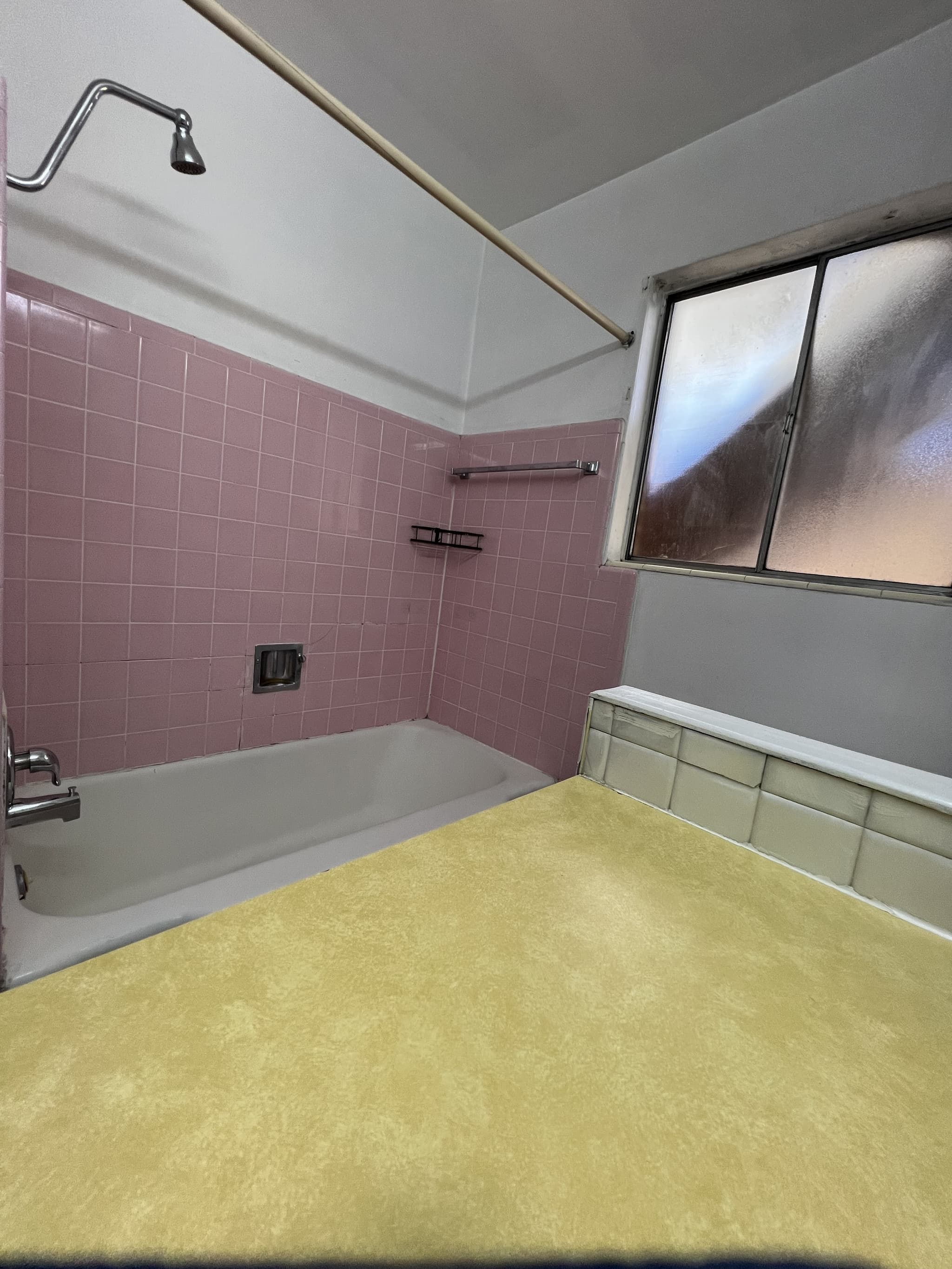 Provo Apartment: 440 E 700 N