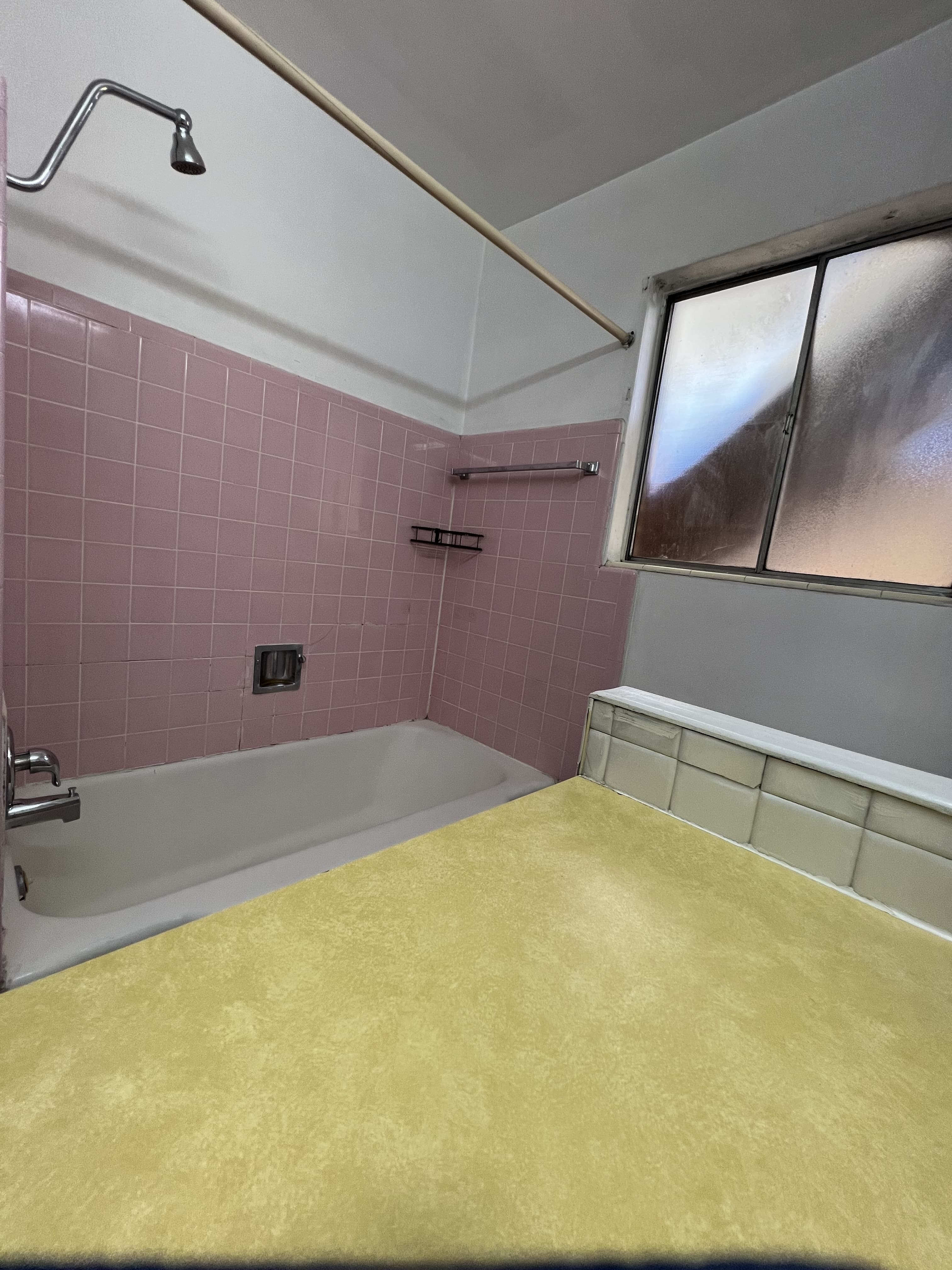 Provo Apartment: 440 E 700 N