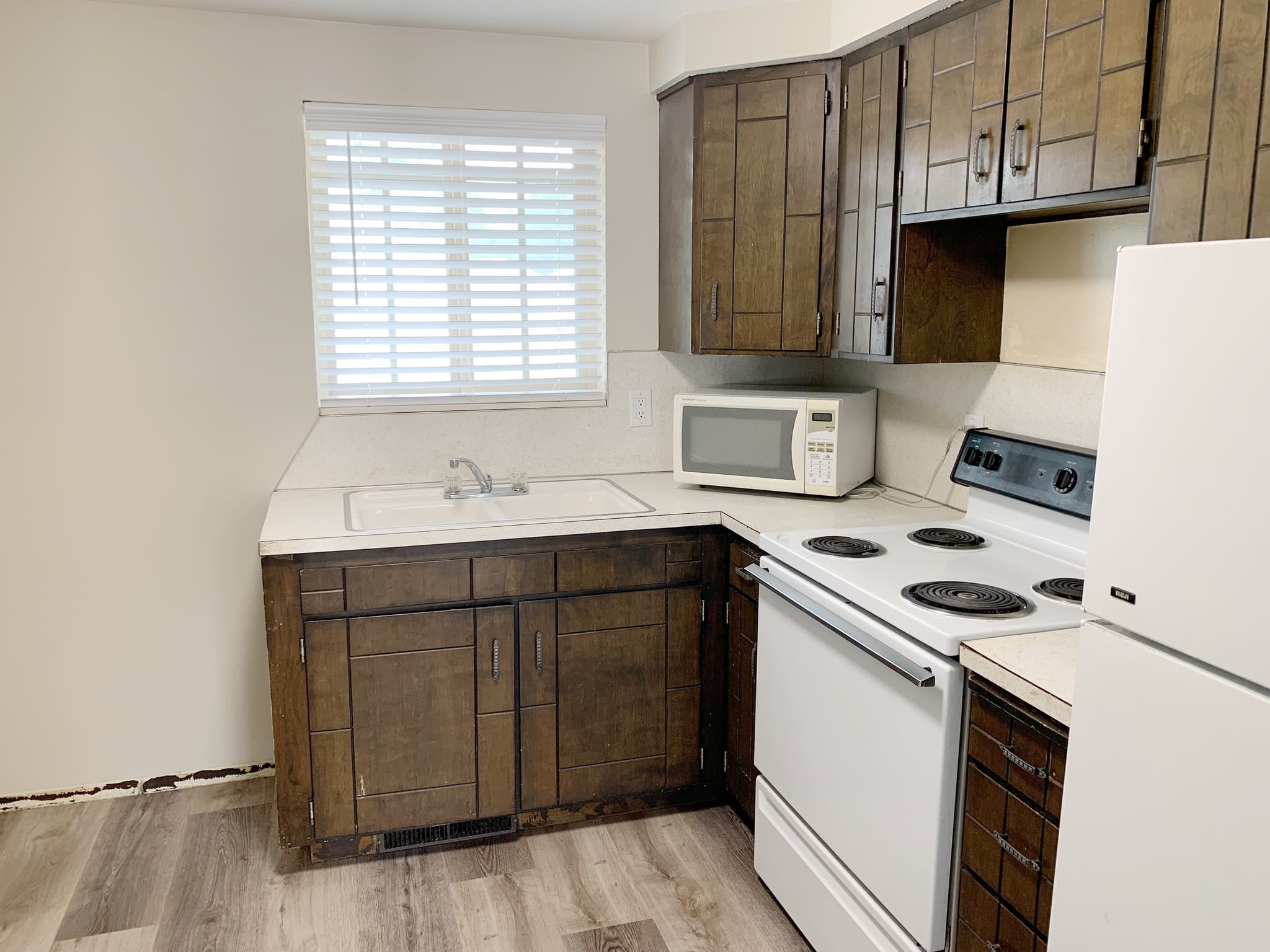 Provo Apartment: 356 N 200 E