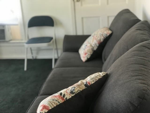 Provo Single Room: 690 N 700 E