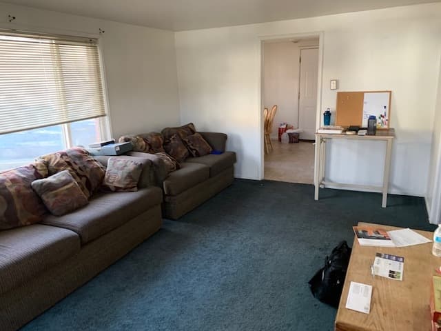 Provo Single Room: 690 N 700 E