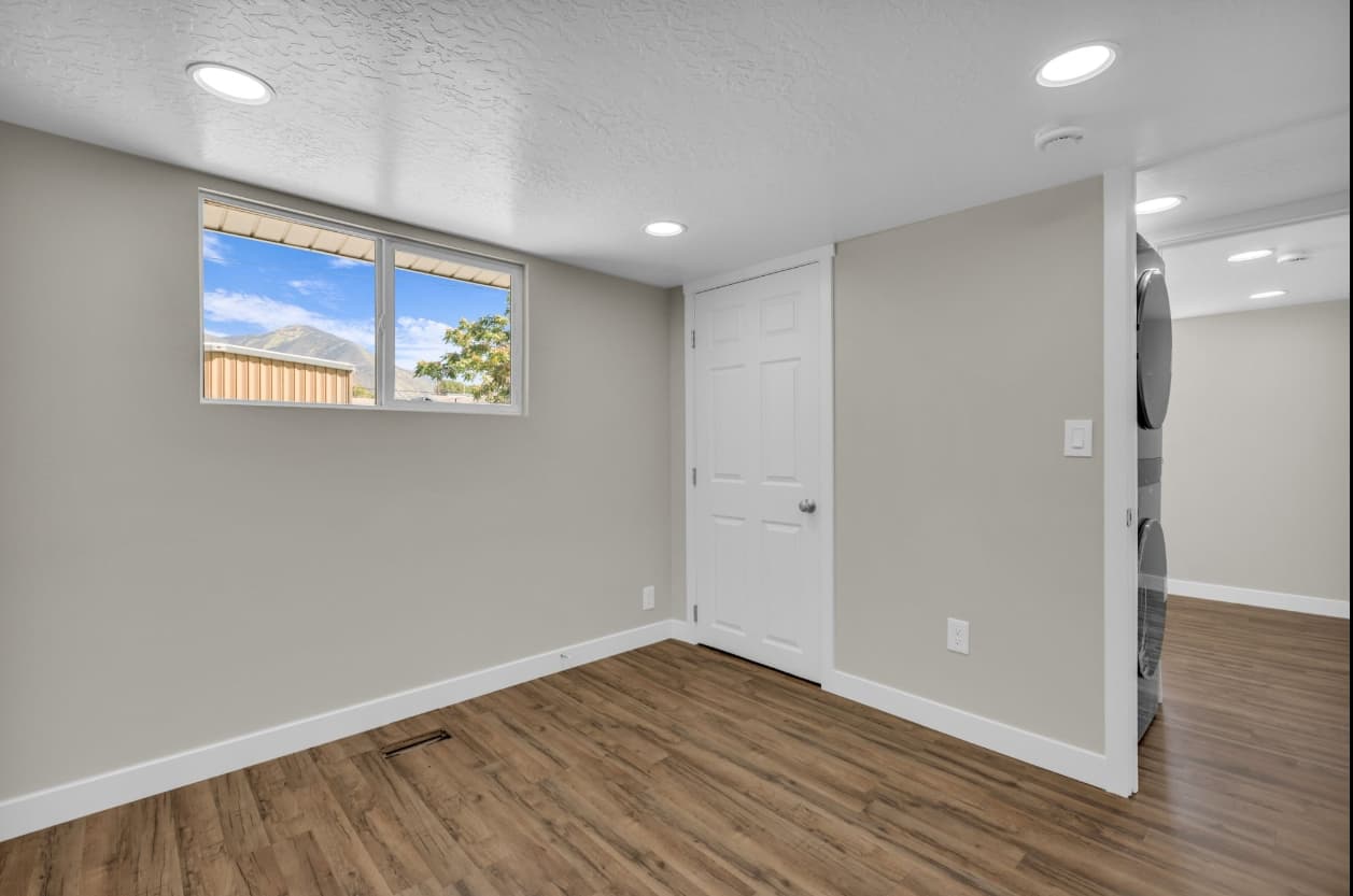 Tooele Apartment: 24 N 100 W