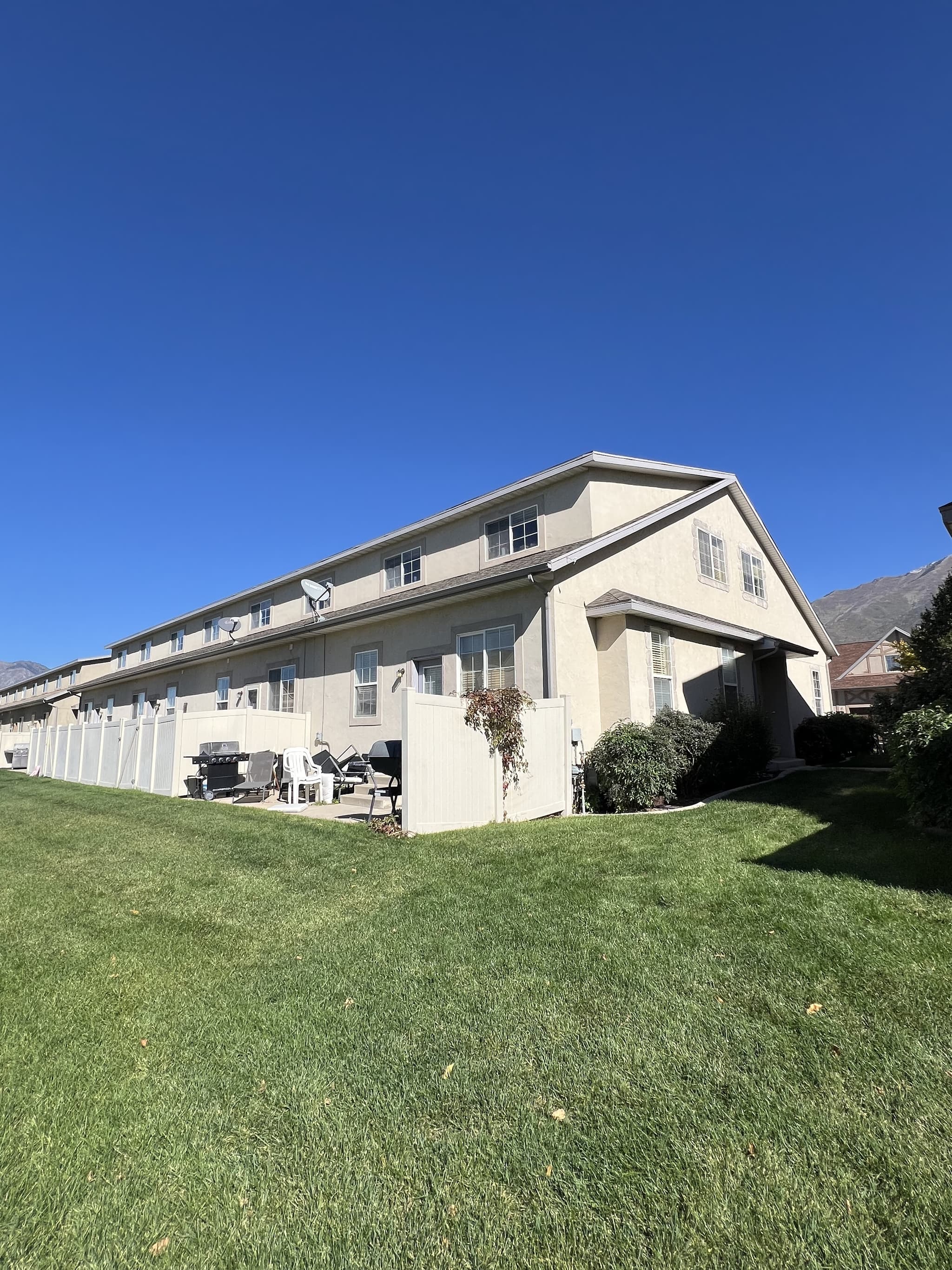 Spanish Fork Condo: 1164 S 2910 E