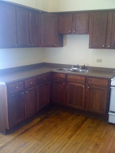 Chicago Apartment: 5671 N Clark St