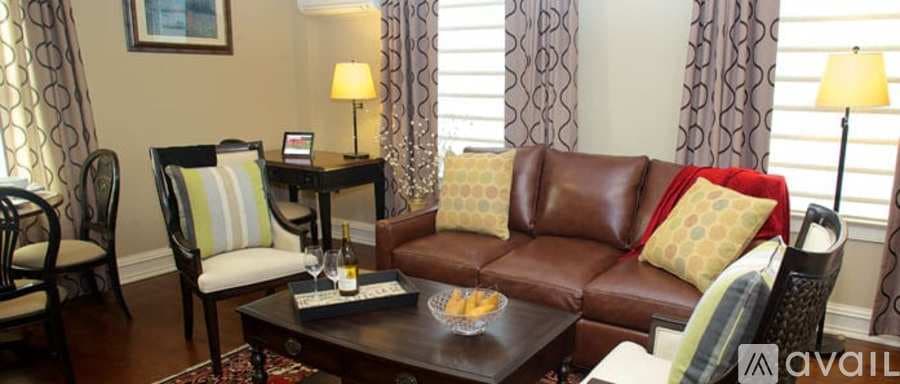 Norwalk Apartment: 99 East Avenue