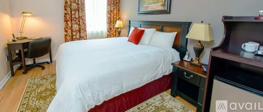 Norwalk Apartment: 99 East Avenue