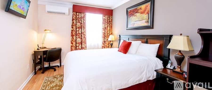 Norwalk Apartment: 99 East Avenue