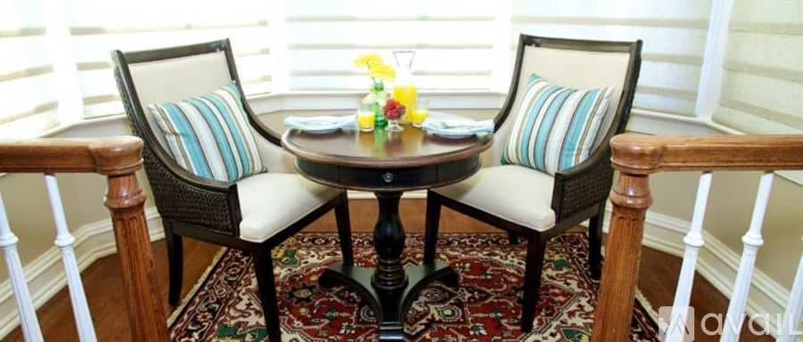 Norwalk Apartment: 99 East Avenue
