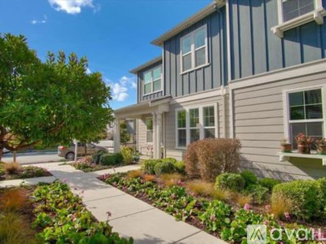 Marina Other: 5008 Telegraph Boulevard
