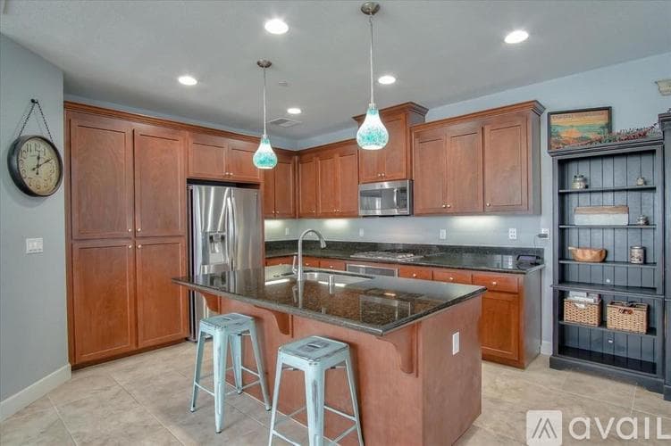 Marina Other: 5008 Telegraph Boulevard