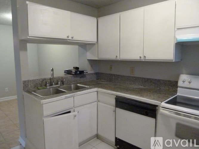 Norcross Condo: 1955 Indian Trail Lilburn Road Northwest