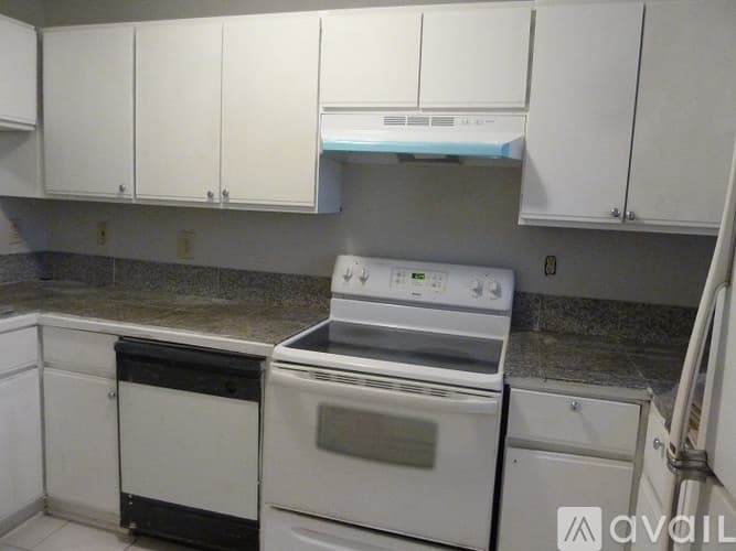 Norcross Condo: 1955 Indian Trail Lilburn Road Northwest