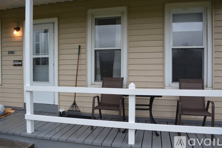 Sauquoit Apartment: 3329 Mohawk St