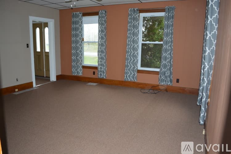 Sauquoit Apartment: 3329 Mohawk St
