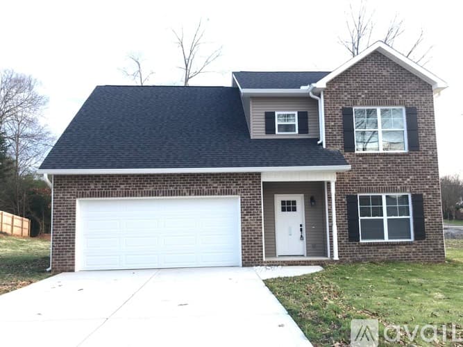 Knoxville House: 8624 Barbee Lane