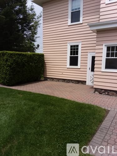 North Andover Apartment: 10 Beacon Hill Blvd