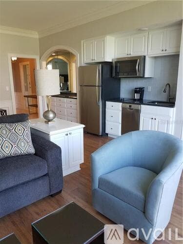 Osprey Apartment: 51 Macewen Dr