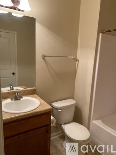 Locust Grove House: 408 Louise Way