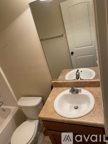 Locust Grove House: 408 Louise Way