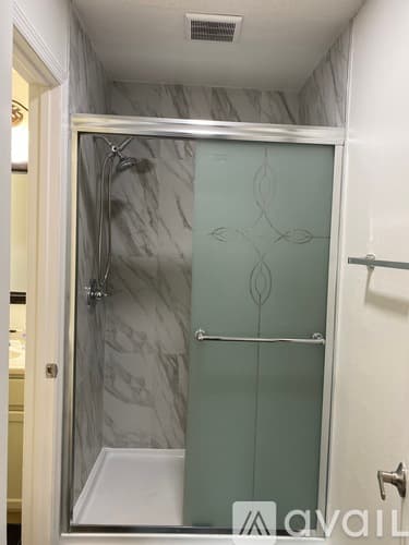 Clermont House: 2950 White Magnolia Loop