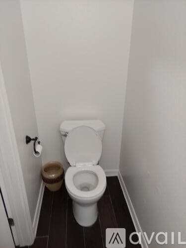 Clermont House: 2950 White Magnolia Loop