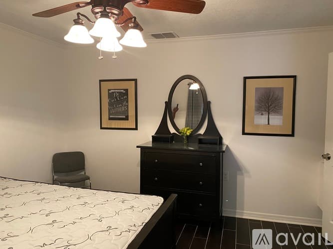 Clermont House: 2950 White Magnolia Loop
