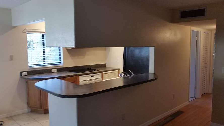 Tampa Apartment: 11714 Raintree Village Blvd