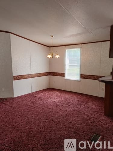 Blythe House: 2429 Hoods Chapel Rd