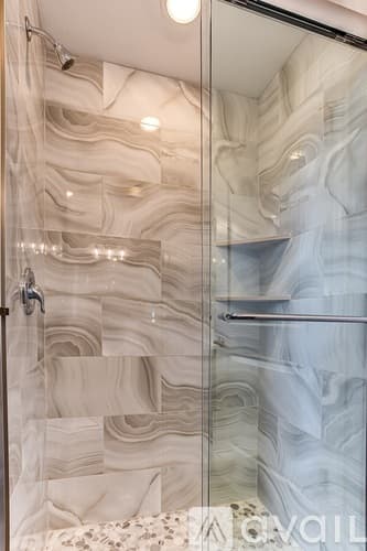 Kansas City Apartment: 4505 Summit St