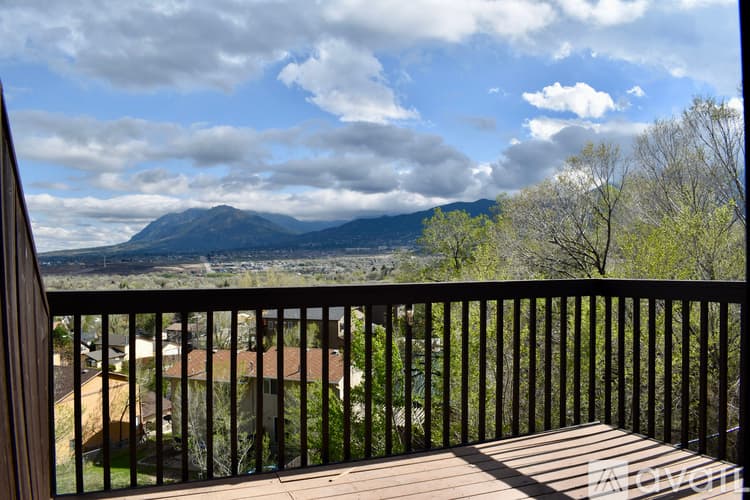 Colorado Springs Apartment: 2545 King Street