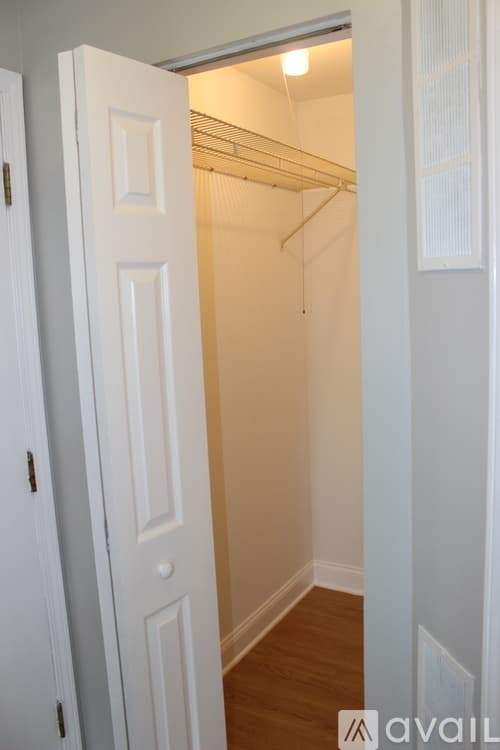 Bartlett Condo: 745 Candleridge Court