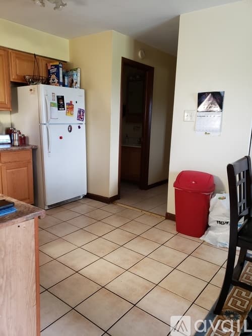 Burnham Apartment: 2790 E State Street