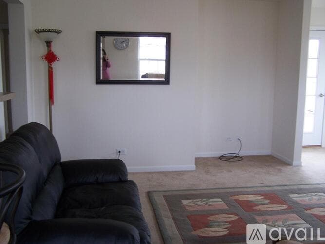 Lakemoor House: 659 Arbor Cir