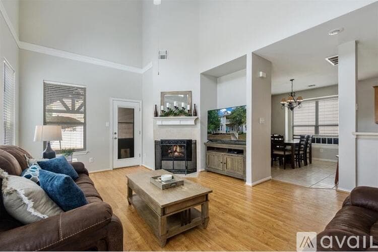 Denton County House: 10233 Nantucket Drive