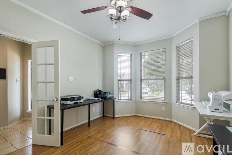 Denton County House: 10233 Nantucket Drive