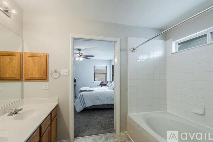 Denton County House: 10233 Nantucket Drive