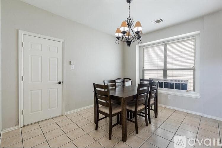 Denton County House: 10233 Nantucket Drive