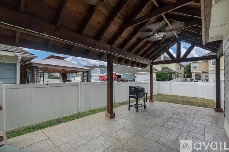 Denton County House: 10233 Nantucket Drive