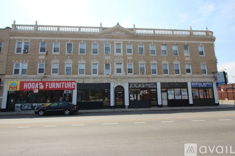 Chicago Apartment: 3250 N Pulaski Rd