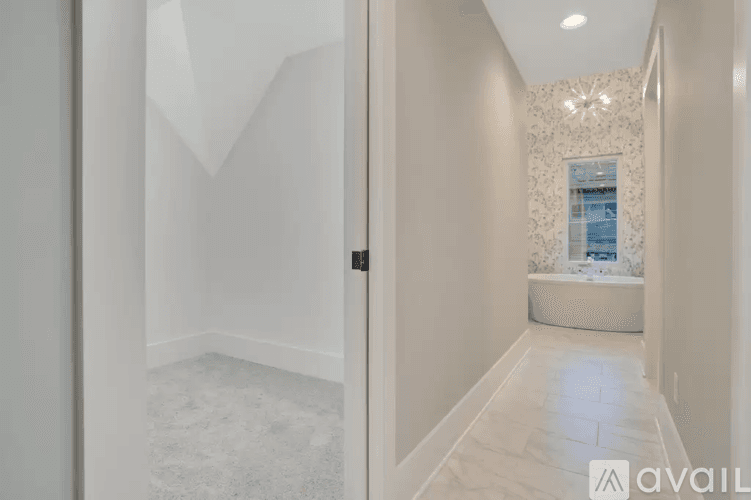 Chattanooga House: 208 Baker Street